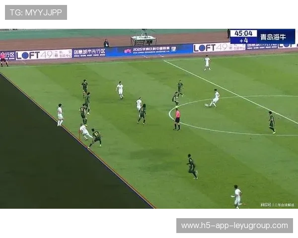 中超焦点赛事引发观众热议,中超再现争议1幕 中超焦点赛事引发观众热议,中超再现争议1幕